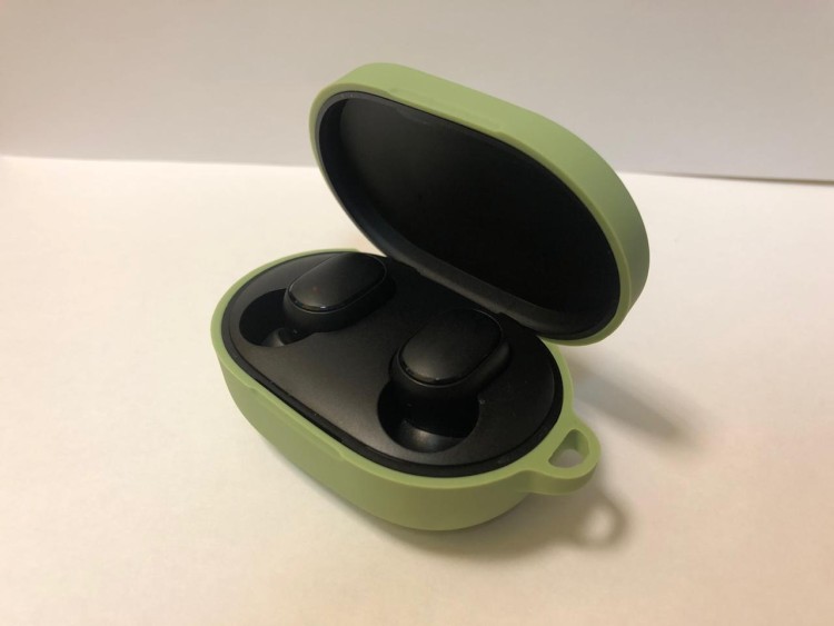 Силиконовый чехол для беспроводных наушников Xiaomi AirDots/Redmi AirDots (Green) Зеленый